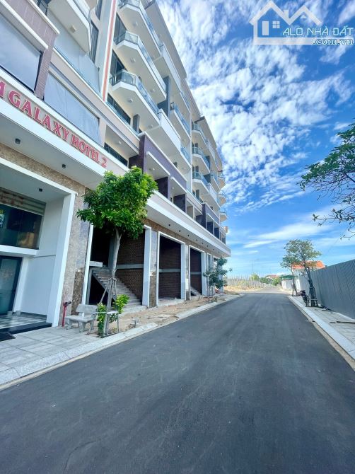 BÁN GẤP KHÁCH SẠN 7 TẦNG KHU ĐÔ THỊ BIỂN BÌNH SƠN NINH THUẬN - K2 CHỈ 13TR/M2 - 2