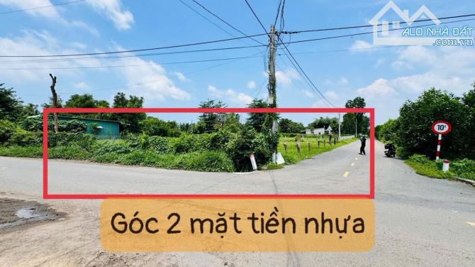 Lô Góc 27x30 đường nhựa gần biển Phước Hải - 2