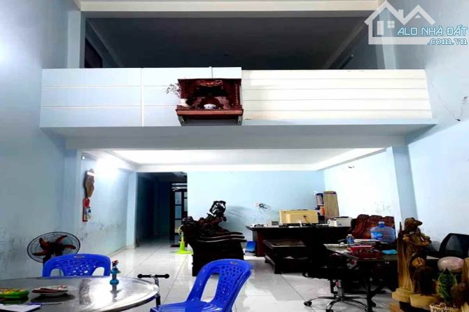 Bán nhà mặt tiền kinh doanh, Lê Lư, Tân Phú, 4.6m x 22m, 96 m², 4 PN - Giá 12.5 tỷ TL - 2