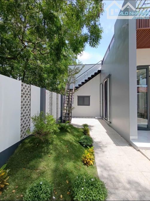 🏡NHÀ MỚI ĐẸP RỘNG PHONG CÁCH MỚI LẠ TRẢNG BÀNG THIẾT KẾ HIỆN ĐẠI 277m2 GIÁ 800TR - 2