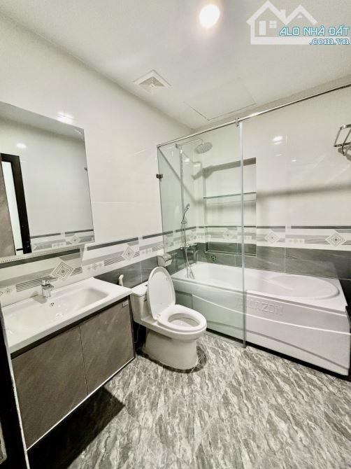 BÁN NHÀ 7T DV MAN BỒI GỐC GĂNG HĐ 50m2 x Mt4,5m giá 14,6 tỷ - 2