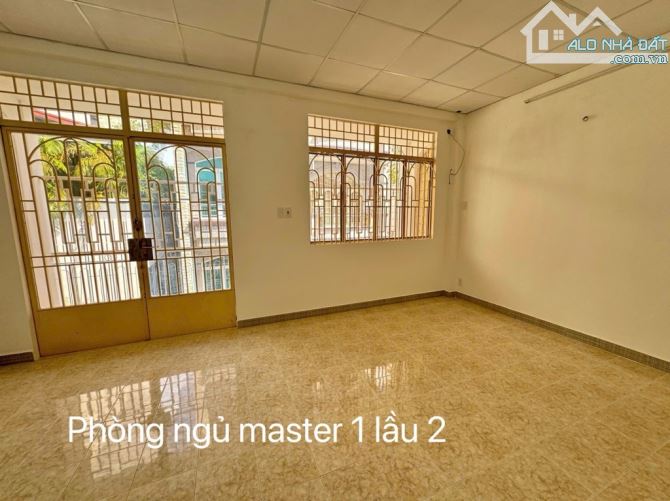 Bán nhà Dương Bá Trạc, 48m2, sổ hồng riêng, 3 tầng, hẻm xe hơi, vào ở ngay, nhỉnh 4 tỷ - 2