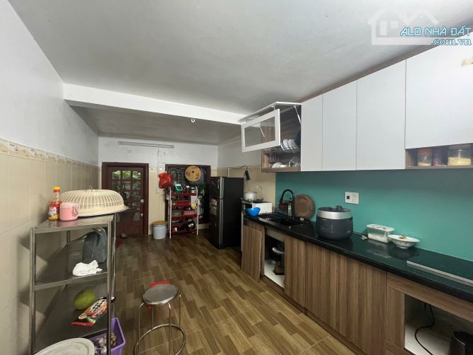 Bán nhà mặt phố Trần Hưng Đạo-TP Hải Dương 100m2x3T vỉa hè 7m ô tô kinh doanh 4 tỷ. - 2