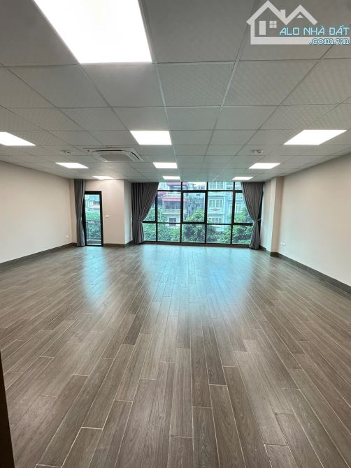 BÁN TÒA NHÀ VĂN PHÒNG 8TẦNG-THANG MÁY 75m Đ. GIẢI PHÓNG K-DOANH- DÒNG TIỀN 26 TỶ - 2