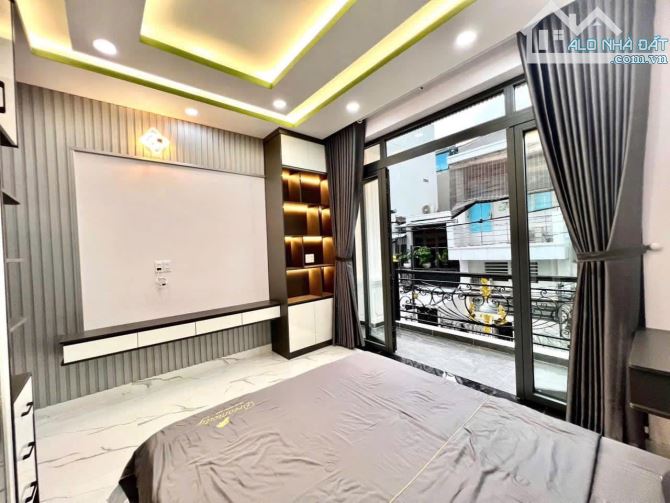 Chỉ hơn 7 tỷ - Nhà đẹp Chùa Bộc, 37m2, 5 tầng, full tiện nghi - 3