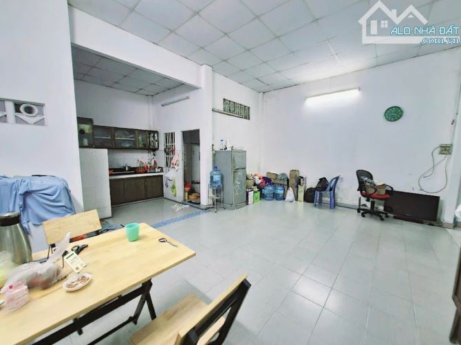 120m2, Chỉ 13,3 Tỷ, Bán Nhà Đường Phan Văn Hân 120M2 ( 7M x 18M ), Cấp 4, P17, Chỉ 13,3 Tỷ - 3