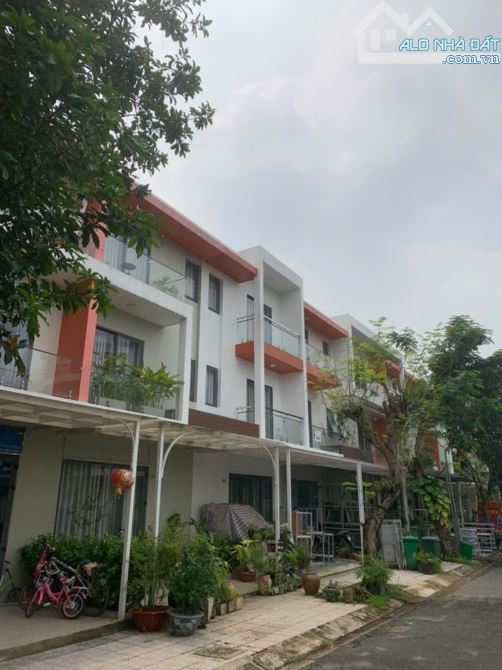 NHÀ ĐẸP Ở NGAY – DT 75M2 x 3T, 4PN - KHU NHÀ RIVER PARK – ĐƯỜNG XE TẢI. - 4