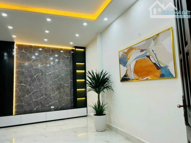 Bán nhà ngõ 85 Xuân Thủy, Làng Cốm Vòng, Dịch Vọng Hậu, Cầu Giấy. gần Ô Tô. Giá: 18,8 TỶ - 3