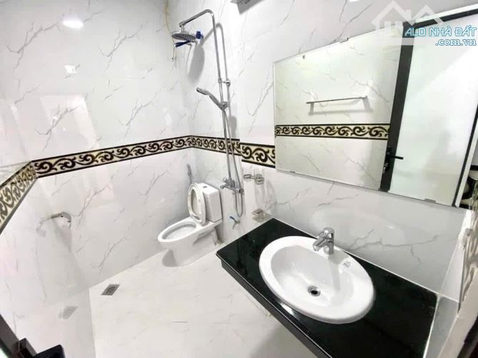 Bán nhà Nguyễn Văn Cừ, Long Biên, 93m2, 5 tầng, giá 18.5 tỷ - 6