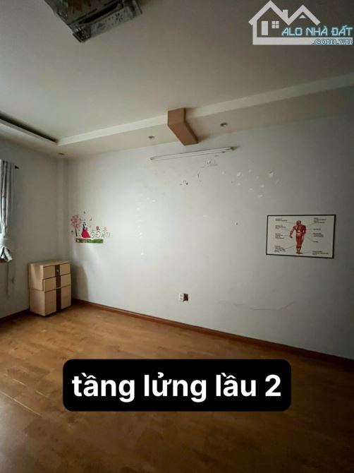 Xuống hơn 1 tỷ !! Mặt tiền 3 lầu Trần Văn Kiểu (4x18m) chỉ 12 tỷ - 6