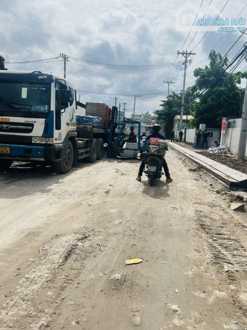 Mặt tiền Kênh Tham Lương ,TIỀM NĂNG - SINH LỜI  KDC Tân Tiến 5x18 nở hậu giá 8.55 tỷ - 4