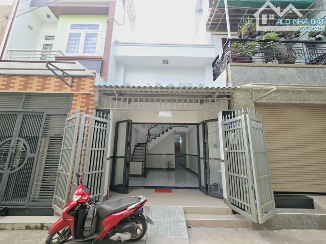 Nhà ÔTô Liên Khu 4-5, 46m2, 2 Tầng, 2 P.Ngủ, Sổ Hồng Hoàn Công Ok