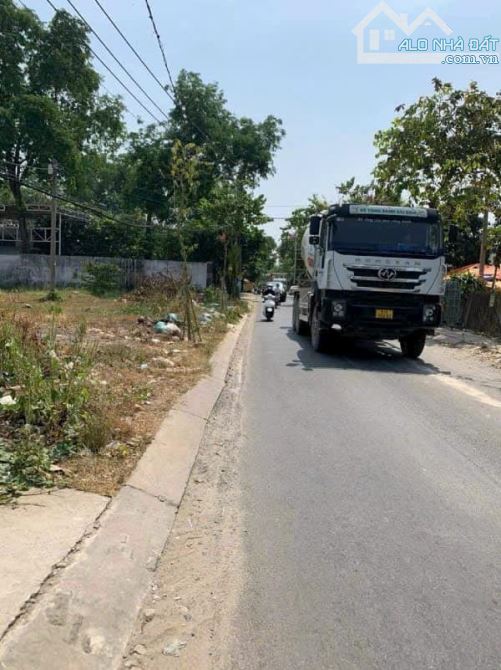 CHỦ GỬI BÁN LÔ ĐẤT MẶT TIỀN 90 M2 GIÁ 1 TỶ 800 TRIỆU XUÂN THỚI THƯỢNG ,HÓC MÔN