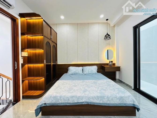 BÁN NHÀ ĐẸP! NGAY NGUYỄN THIỆN THUẬT QUẬN 3 CHỈ 3TỶ650/59m2. FULL NỘI THẤT, SHR - 11