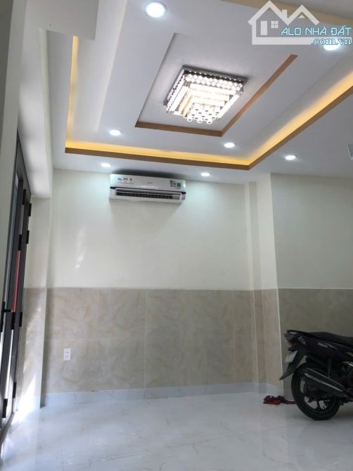 SIÊU PHẨM Tòa Building /1 NGANG 10m HXH Nam Kỳ Khởi Nghĩa Q3 52m2 Mới hoàn toàn - 1