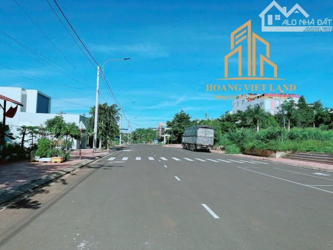 ĐẤT ĐẤU GIÁ PHAN BỘI CHÂU - ĐỐI DIỆN HOA VIÊN - DT: 5X20M - GIÁ CHỈ: 3,05 TỶ - 1