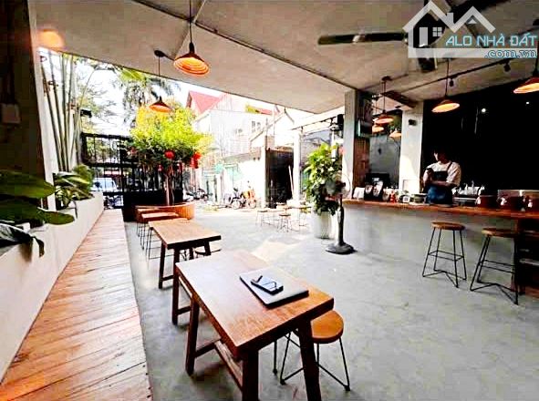 Cho thuê nhà 7A Nguyễn Thành Ý , Phường Đakao, Quận 1. Trệt, Lửng(14x22) 300m2 chỉ 40tr - 1