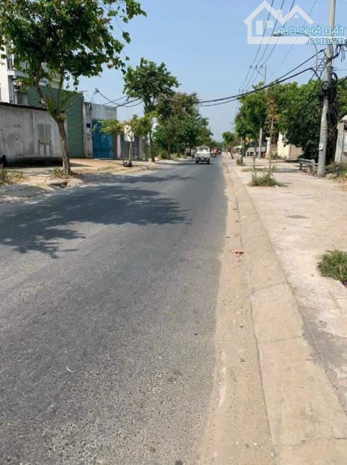 CHỦ GỬI BÁN LÔ ĐẤT MẶT TIỀN 90 M2 GIÁ 1 TỶ 800 TRIỆU XUÂN THỚI THƯỢNG ,HÓC MÔN - 1