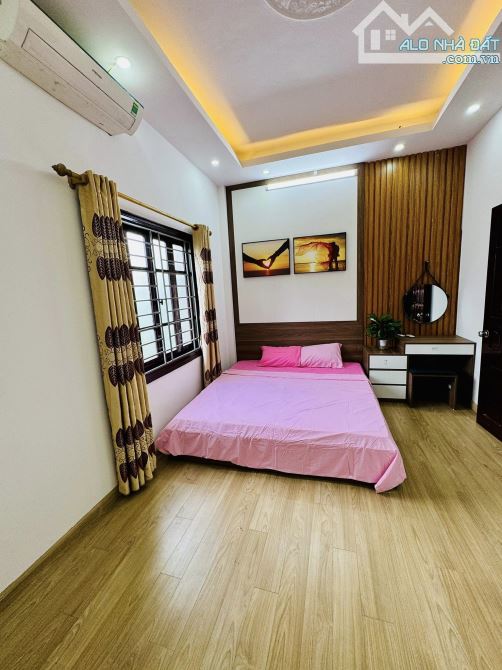 Bán nhà đẹp Nam Dư, 30m2, 5 tầng, 30m ra phố, 5.186 tỷ - 1