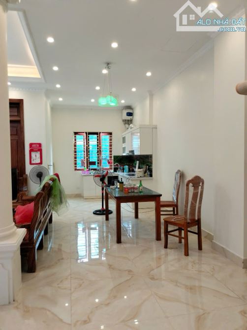 Cho thuê Villa (Đất 600m2) Tại Số 810 Cụm 1 Thôn 2 Xã Thạch Hoà, Huyện Thạch Thất, Hà Nội - 1