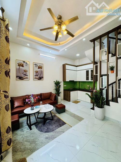 Bán nhà đẹp Nam Dư, 30m2, 5 tầng, 30m ra phố, 5.186 tỷ - 2