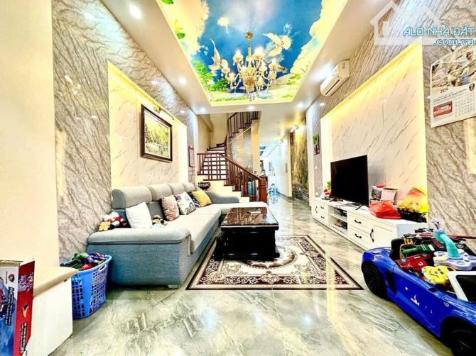 BÁN NHÀ ĐỘI CẤN 7 TẦNG THANG MÁY Sổ đỏ 110m2 GARA Ô TÔ 21 TỶ - 2