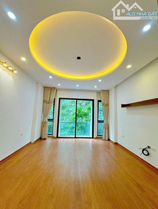 CHỈ 2.65 TỶ CÓ NGAY NHÀ 4,5 TẦNG 36M2, GẦN QL6A - BIÊN GIANG - 3