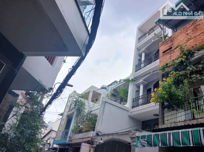 🏘LÔ GÓC 2MT - NGANG KHỦNG 10.7M - HẺM Ô TÔ TRÁNH - SỔ NỞ HẬU - KINH DOANH ĐỈNH - 3