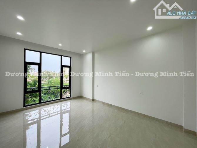 Nhà 4 tầng thang máy tuyến 2 Lê Hồng Phong - 60m2 - Đường 15m - 5