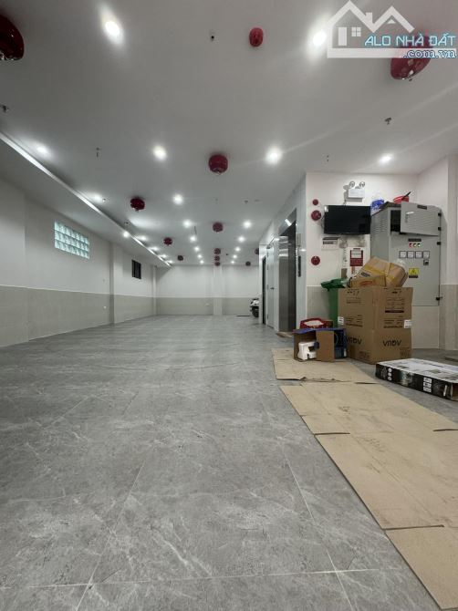 Bán Tòa CCMN Hồ Tùng Mậu,Cầu Giấy,DT 100m2x29 Phòng Ô Tô vào Nhà Dòng Tiền 175 Triệu/Tháng - 8