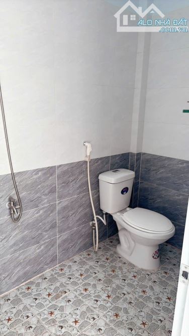 bán nhà cấp 4 ngay khu dân cư 4pn 150m2 - 1ty7 thương lượng - 9