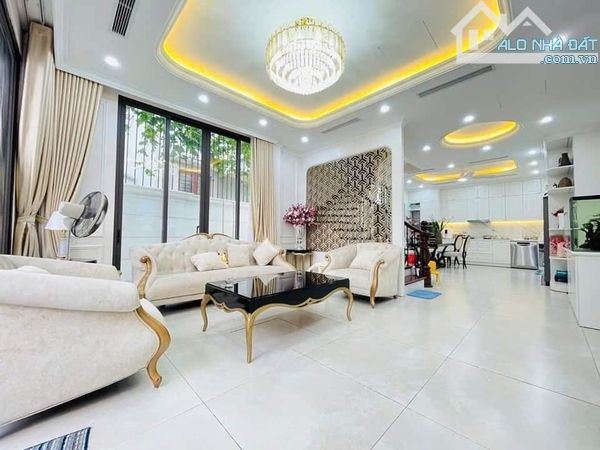 view hồ tây - phố trích sài - kinh doanh đỉnh-ôtô đỗ cửa-  7 tầng thang máy mới tinh -55m2