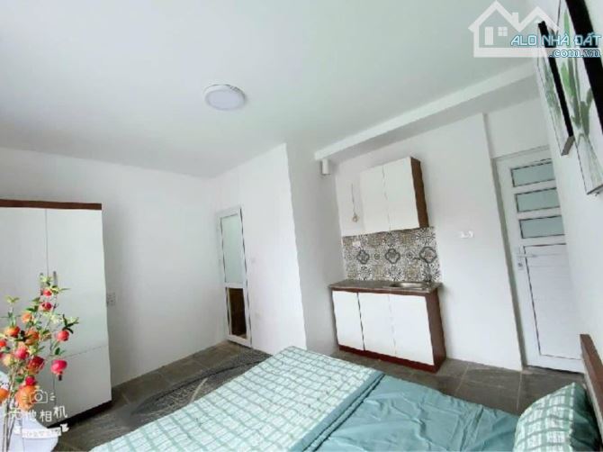 Bán CCMN Hoàng Ngân, Thanh Xuân. DT97m, 7 tầng 29 phòng, MT7m Giá 19.5 tỷ thỏa thuận