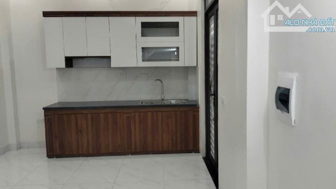 RẺ NHẤT VĂN QUÁN 110M2, Ô TÔ TRÁNH VỈA HÈ, KINH DOANH CHỈ CÓ 14,4 TỶ - 2