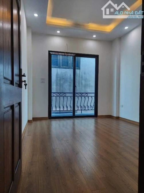 🏠🏠☘️💥 CHỈ 6,X TỶ- CÓ NGAY NHÀ  ĐẸP- MT 5M- Ô TÔ ĐỖ CỬA.- TÂY MỖ - NAM TỪ LIÊM💥 - 4