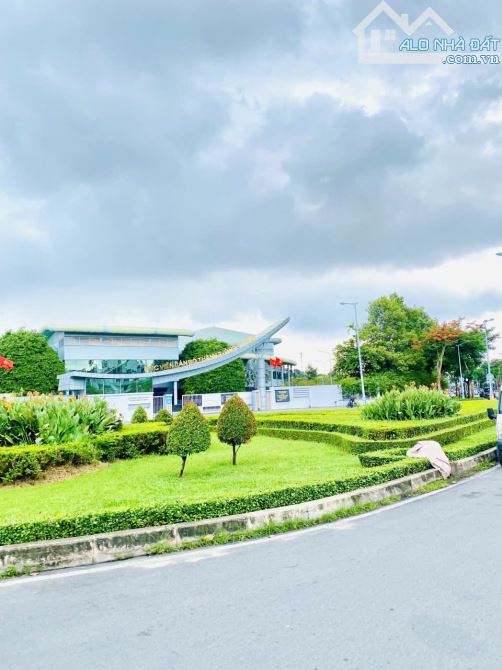 MẶT TIỀN KINH DOANH CÓ VỈA HÈ - ĐƯỜNG NHỰA 12M - 4 TẦNG BTCT - 64M2 - CHỈ 12,5 TỶ - 6