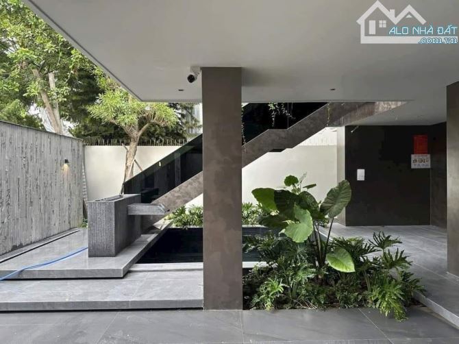 Chào Bán Căn Villa 4 tầng siêu xịn khu Nam Việt Á, Với 7P ngủ giá 2x tỷ - 7