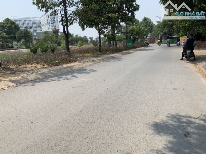 Cần bán miếng đất 220m2, mặt tiền VIEW sông - đường nhựa - gần BV Quốc Tế Hạnh Phúc - 5