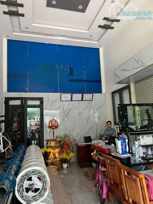 BÁN NHÀ 2,5 TẦNG LÊ THẠCH,HOÀ AN,CẨM LỆ,ĐÀ NẴNG.DT:90M2.MT:4.5M.GIÁ: 5.2TỶ