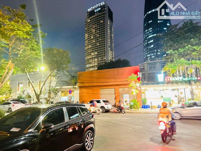 GIẢM 1 TỶ! BÁN NHÀ 2 TẦNG MẶT TIỀN KINH DOANH, VỊ TRÍ TRIỆU ĐÔ - VIEW TRÁI BẮP, NOVOTEL