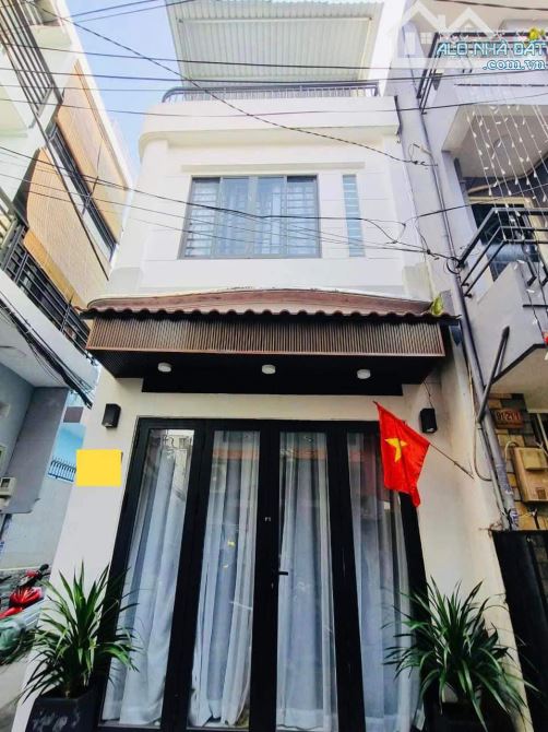 Gò Vấp Nhà Nở Hậu,Nhà Đúc,Hẻm Đường Số 2 , Tặng Nội Thất