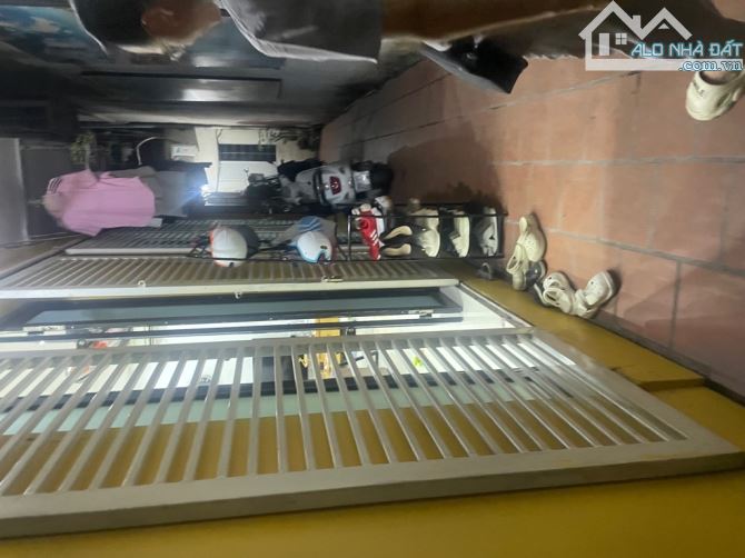 #ĐỘI_CẤN, NGÕ TO, DT: 47m x 2 tầng x MT: 9m chào 4,25 tỷ, dân trí cao