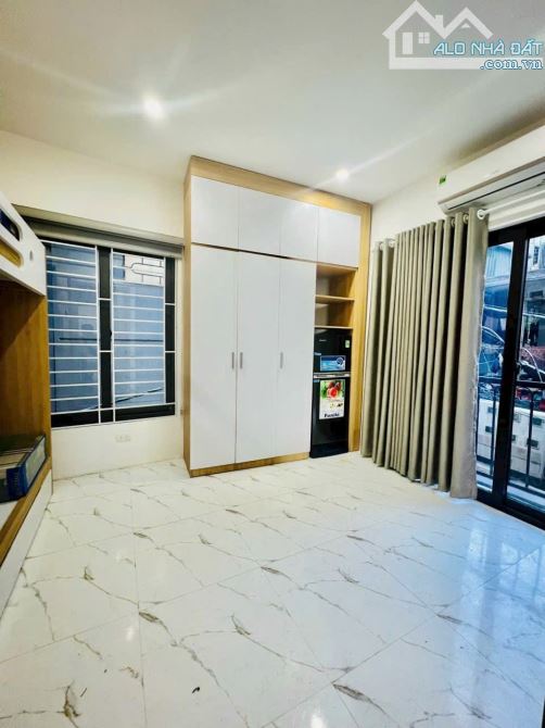 Bán nhà ô tô đỗ cửa, Phố Quan Hoa, Cầu Giấy. Gần Nguyễn Văn Huyên, Đại học. Giá: 12,8Tỷ - 3