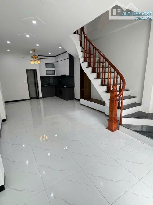 Nhà giá rẻ Đại Thành Quốc Oai – sát Hà Đông 42m2, 3 tầng mới, nhỉnh 3 tỷ - 1