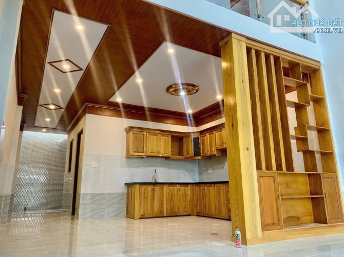 🆘BÁN NHÀ GÁC LỬNG THUỘC KP3 TRẢNG DÀI BIÊN HOÀ. GẦN CÂY XĂNG 75. ĐƯỜNG ĐỒNG KHỞI VÀO CHỈ - 1