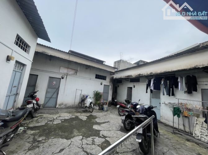 Gấp bán nhà Thủ Đức, ngang 12m, dt 430m2, chỉ 16 tỷ, ô tô thông Kha Vạn Cân. - 1