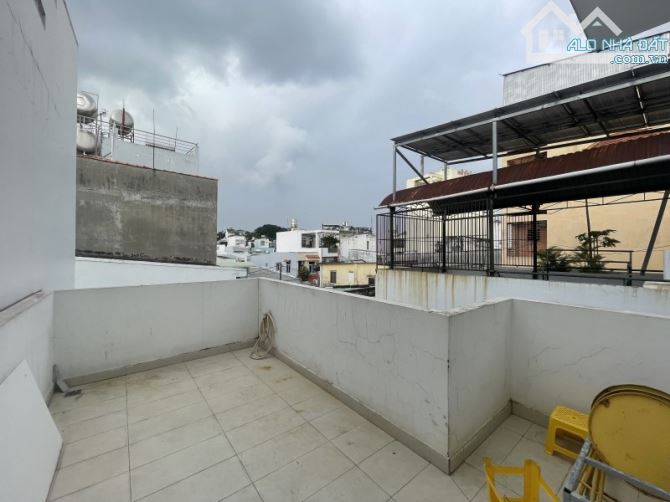 Gấp bán nhà Quận 9(cũ), kế MT Lê Văn Việt, giá 6.7 tỷ 3 tầng, dt 70m2. - 1