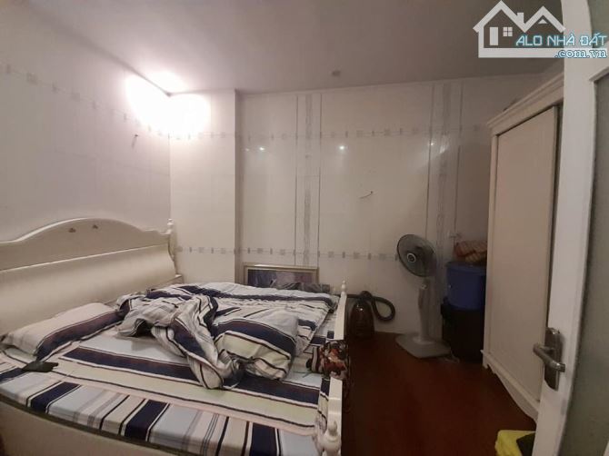 Bán nhà 4 tầng Phố Láng Hạ ô tô kinh doanh 63 m, giá 11 tỷ - 1