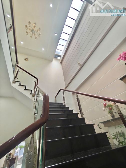 Biệt thự hơn 400m2 KDC Bửu Long - Gần CS5 Lạc Hồng - 1