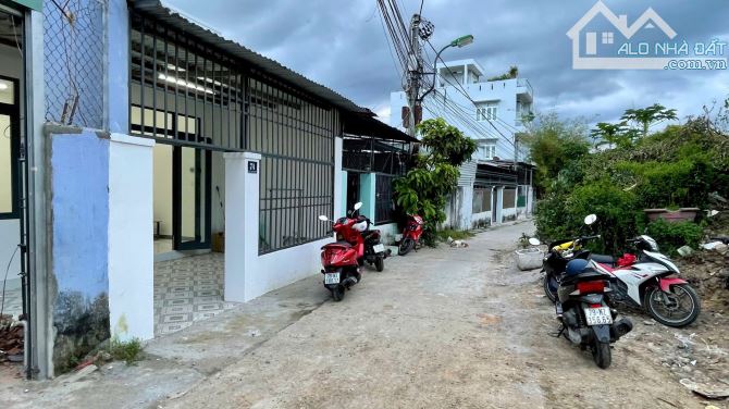 Bán nhà đường A1 Vũ Ngọc Nhạ, Chỉ 1,850 tỷ Hòn Nghê, xã Vĩnh Ngọc, Nha Trang. Dt 87,7m2 - 12